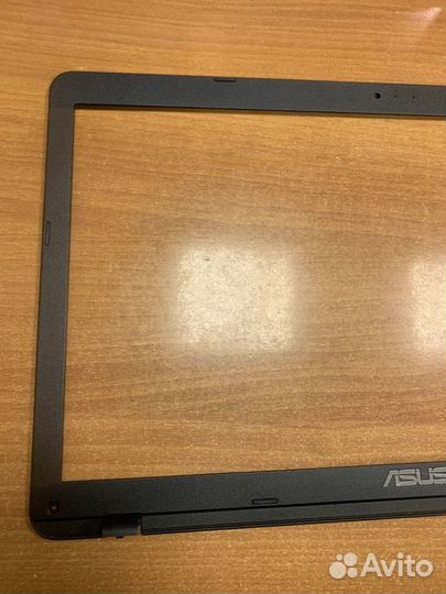Рамка матрицы Asus K751N