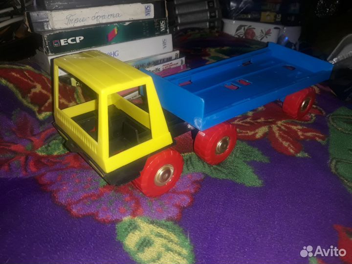 Машина с прицепом СССР