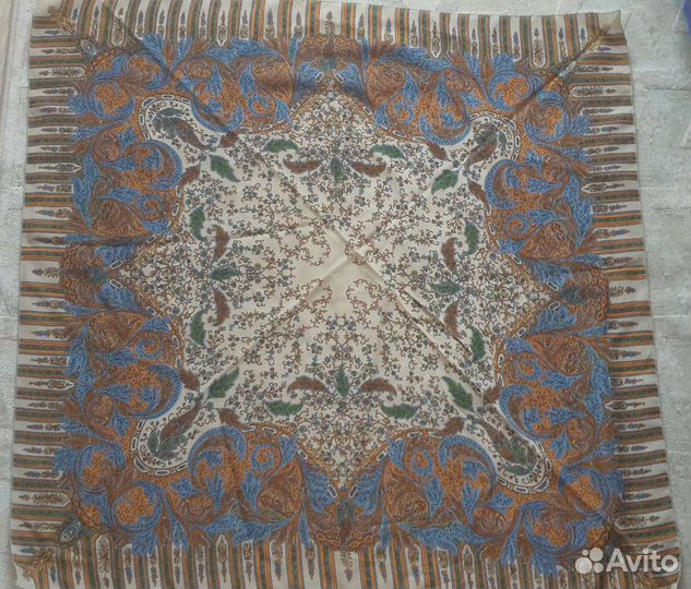 Платок Павловопосадский