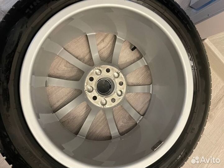 Диски Audi A6 R17 с резиной Pirelli cinturato p7