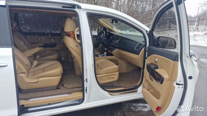 Kia Carnival 2.2 AT, 2020, 110 000 км