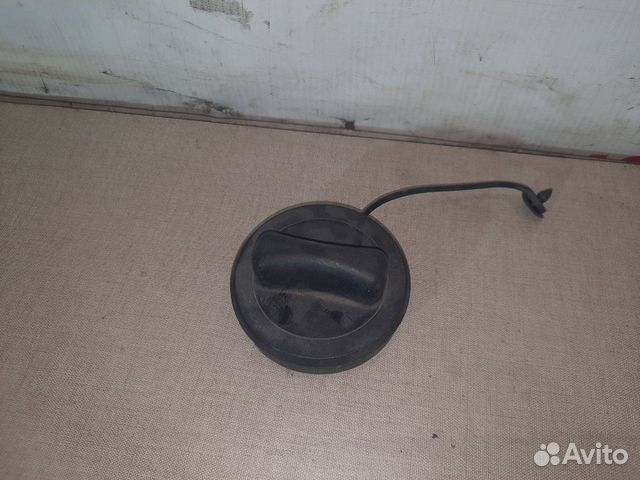 Крышка топливного бака Mercedes C180 W204