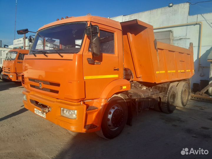 Водитель на самосвал 65115