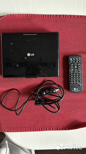 Портативный видеопроигрыватель LG