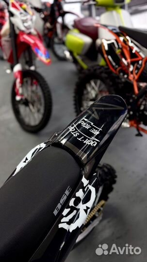 Питбайк BSE EXA125 17/14 Black (полуавтомат)