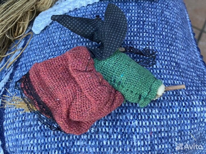 Баба Яга - брелок. Оберег