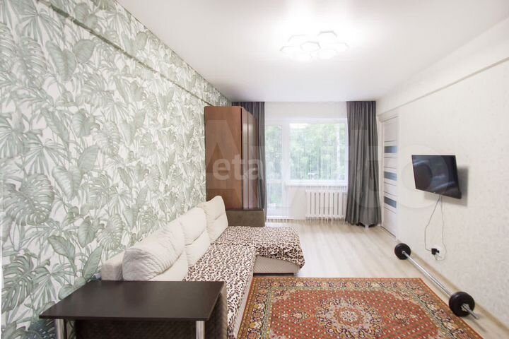 3-к. квартира, 50 м², 2/5 эт.