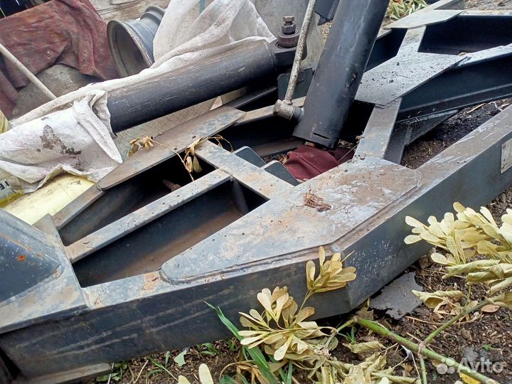 Продам поворотный бульдозер на трактор