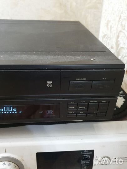 Проигрыватель LD дисков Philips CDV 496