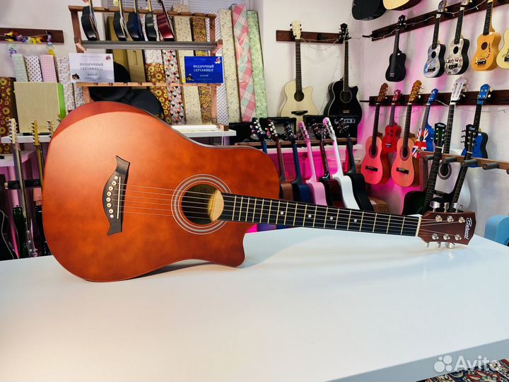 Гитара Belucci Новая