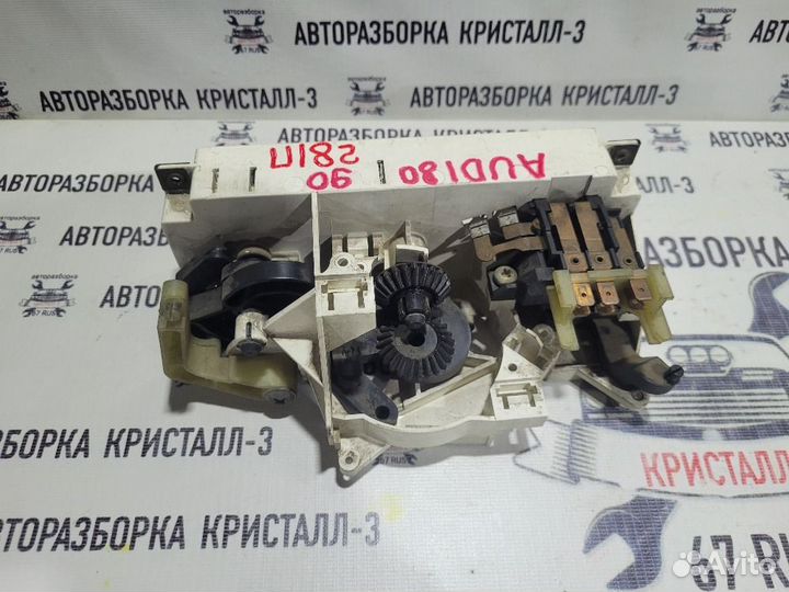 Блок управления отопителем Audi 80 b3 / 90 b3