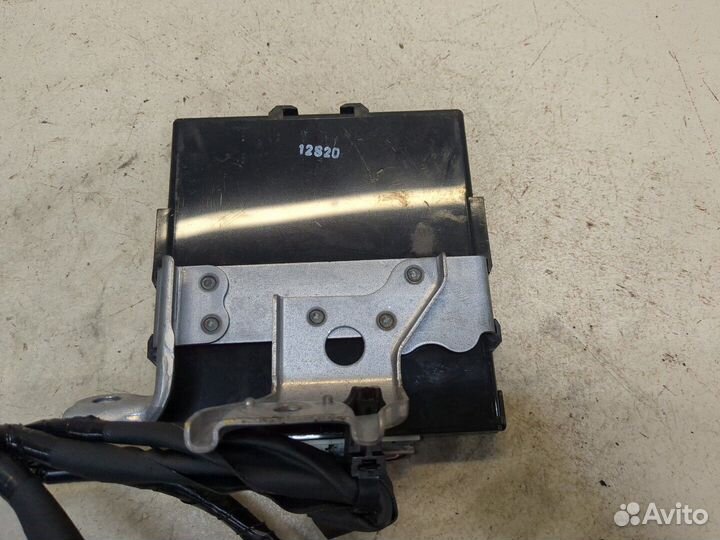 Блок комфорта Toyota Avensis 3, 2016