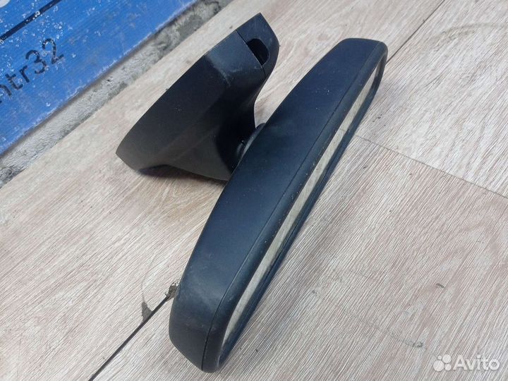 Зеркало салонное на BMW 3 Е90