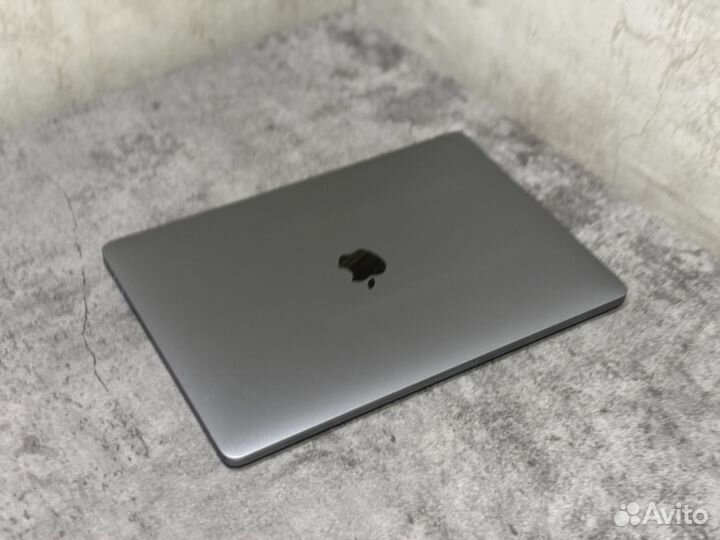 MacBook Pro 13