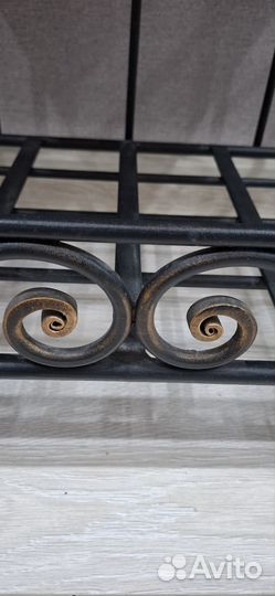 Тумба натуральное дерево+ковка