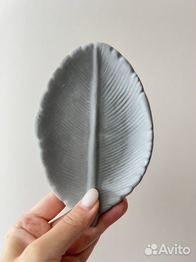 Подставка лист под свечу пион