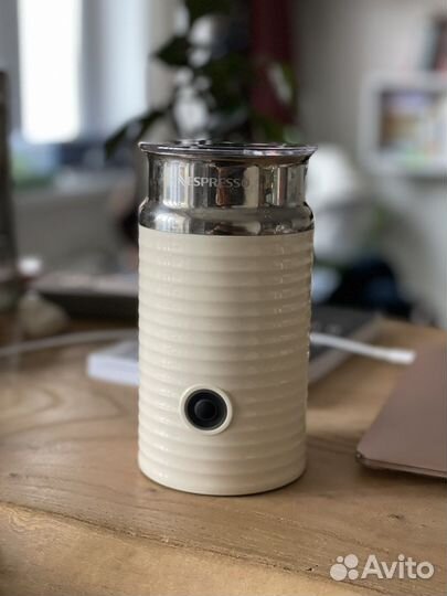 Капучинатор Nespresso Aeroccino