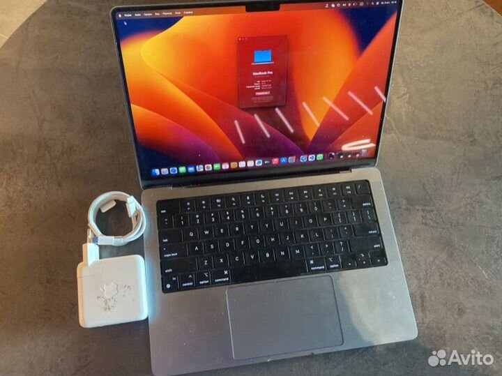 Macbook pro 14 m1 16 512