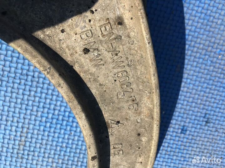 Поперечный рычаг для BMW 7еr F01 F02 2008-2012г