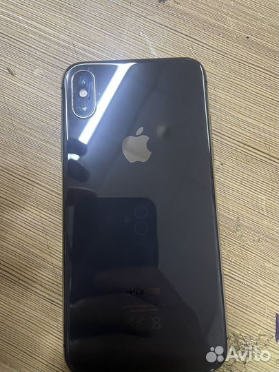 iPhone X, 64 ГБ