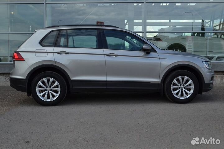 Volkswagen Tiguan 1.4 МТ, 2017, 63 640 км