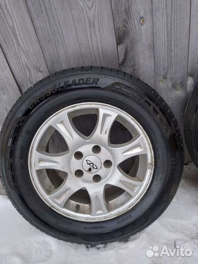 CrossLeader DH08 215/65 R16