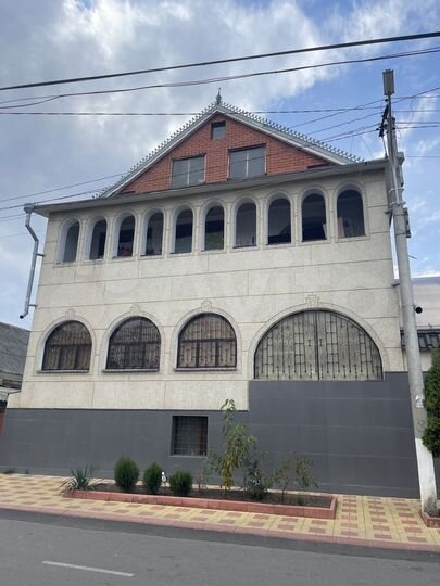 Дом 485 м² на участке 3 сот.