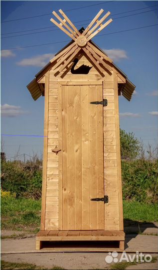 Дачный туалет деревянный HME556