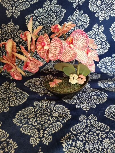 Орхидея ручной работы