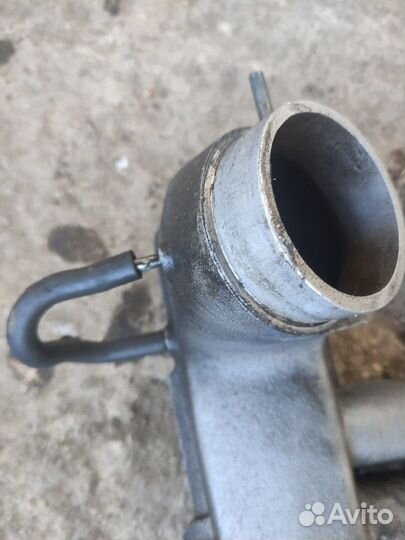 Коллектор впускной 1.6 Opel Vectra B