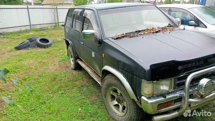 Nissan Terrano, 1993