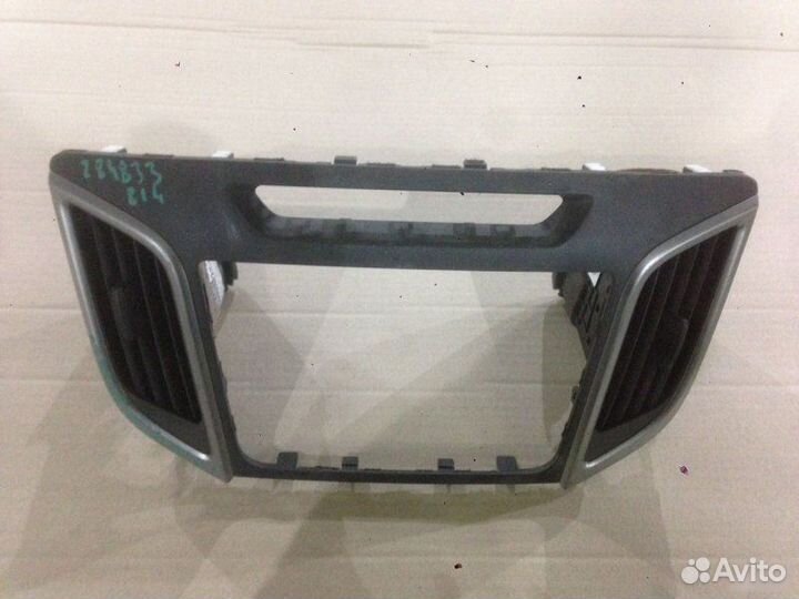 Облицовка автомагнитолы Hyundai Creta