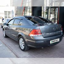 Opel Astra 1.8 MT, 2009, 143 000 км, с пробегом, цена 651 000 руб.