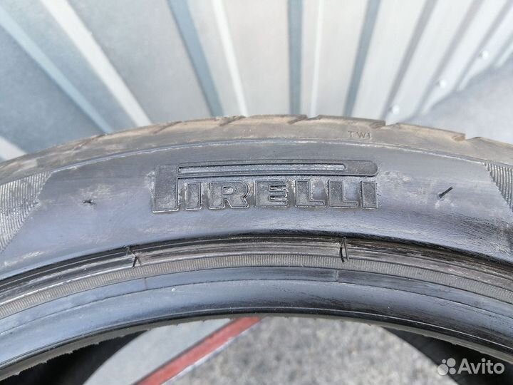 Pirelli P Zero 305/30 R19 102Y