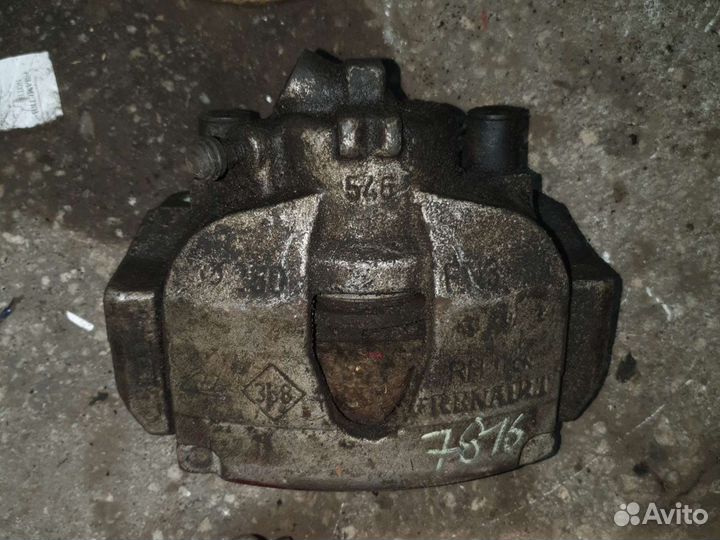 Суппорт тормозной Рено Меган 2 передний левый