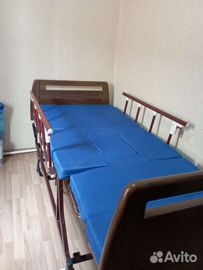 Медицинская кровать с электроприводом