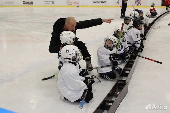 Тренер по хоккею
