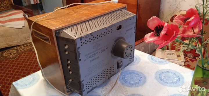 Винтажный телевизор 1960-х годов