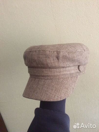 Женская кепка