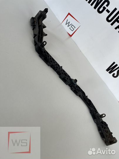 Крепление правое заднего бампера lexus GX460 Q885