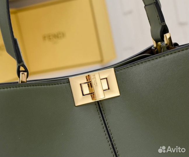 Сумки fendi peekabo