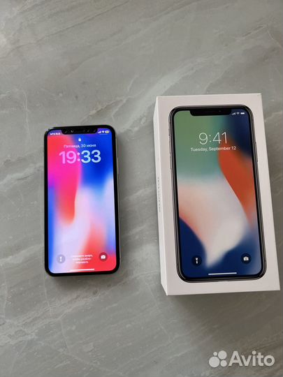Телефон iPhone X 256 G