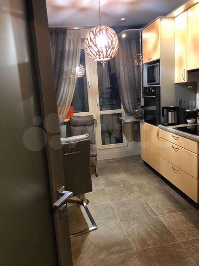 3-к. квартира, 84,2 м², 6/17 эт.