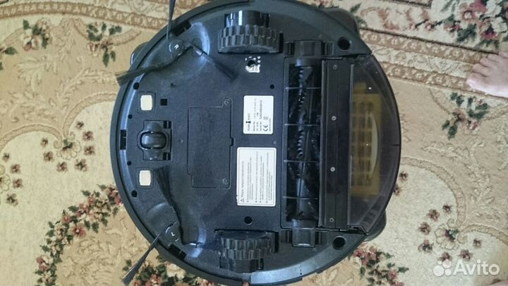 Робот -пылесос iclebo YCR-M05