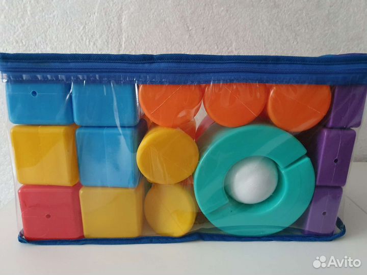 Кубики пластмассовые для детей