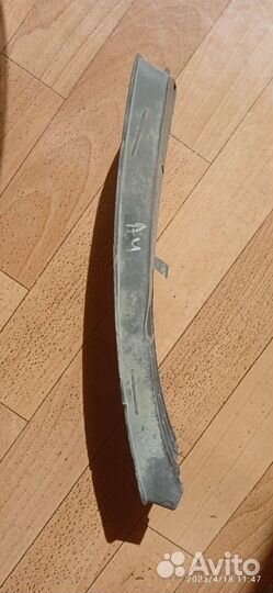 Решетка бампера audi 100 c4