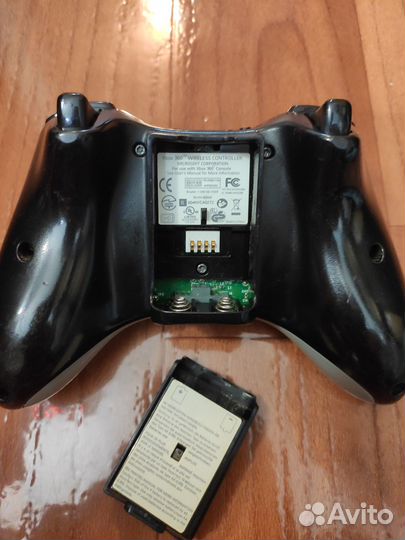 Оригинальный беспроводной геймпад Xbox 360