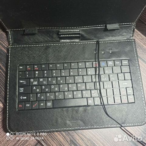 Чехол клавиатура для планшета