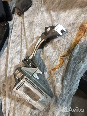 Крепление генератора Веста Ниссан мотор