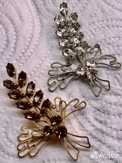 Брошь винтаж Чехословакия с цветными кристаллами